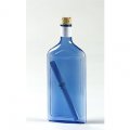 Пластиковая бутылка для морской почты